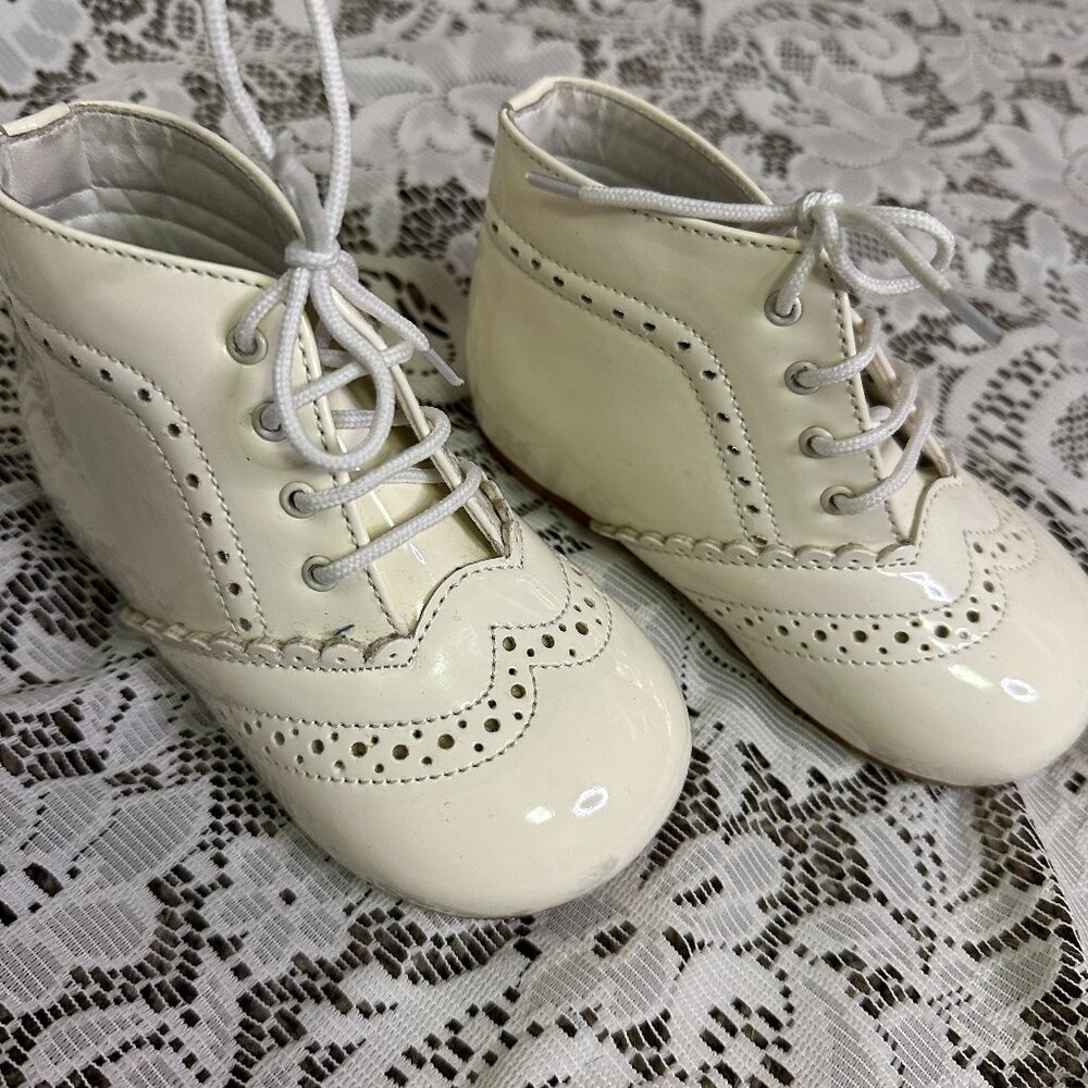 Size 9 patent Easy Steps Bootie Vintage Victorian Style